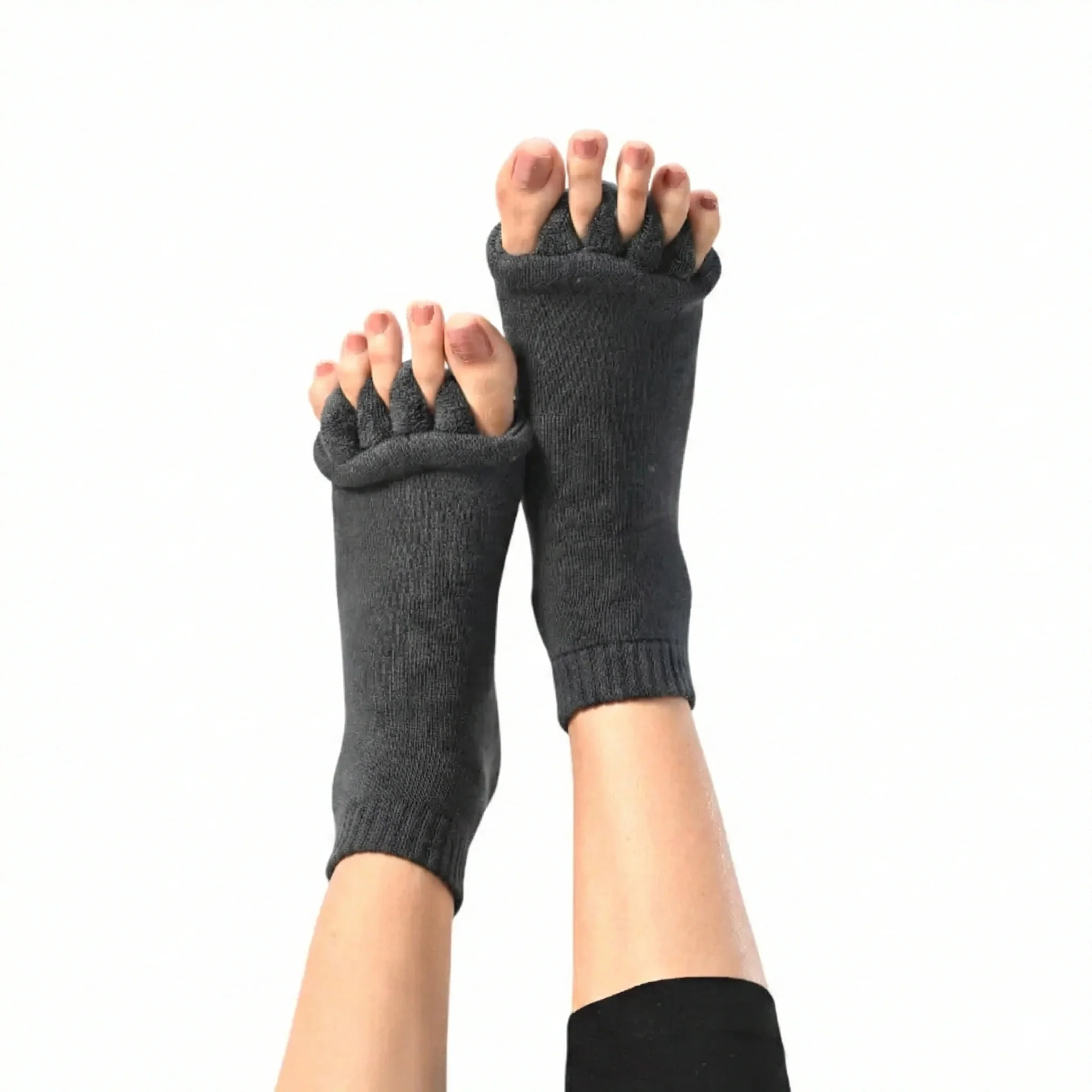 Solesse™ – Soft Cotton Toe-Separating Alignment Socks for Foot Pain Relief + 50 % OFF - Image 10