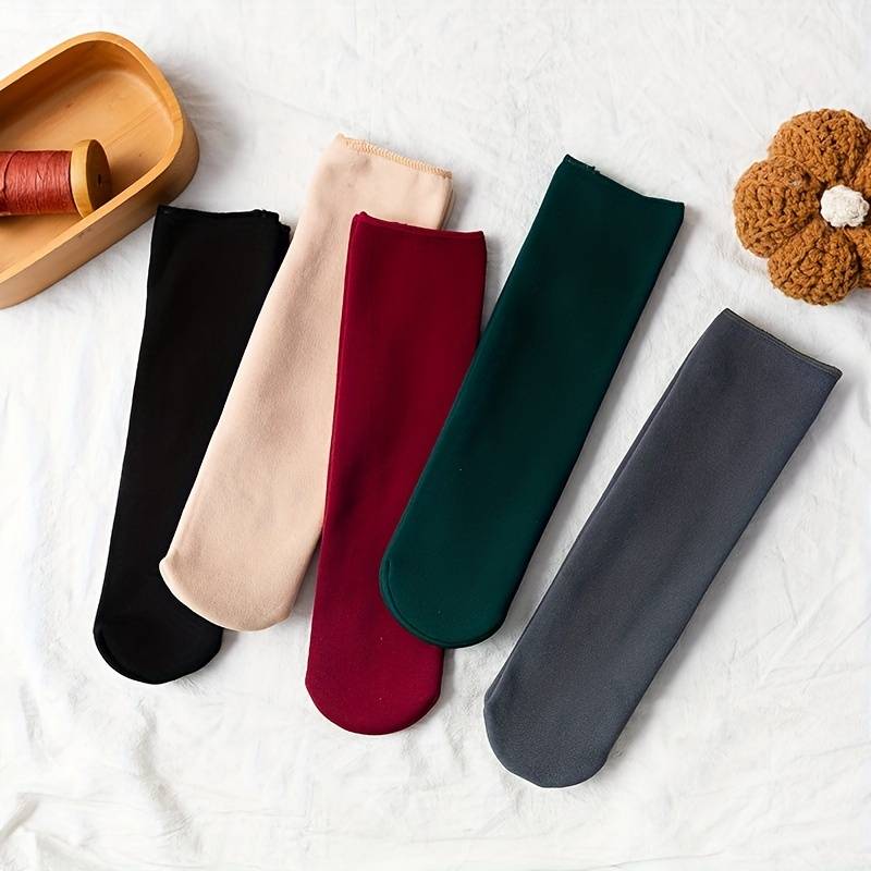 SnuggleSocks – Cozy Warmth for Your Feet & Enhanced Circulation + BUY 4 + GET 4 FREE! - Image 10